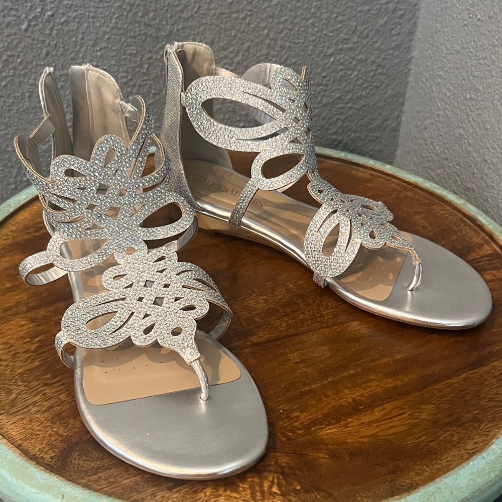 Dream Pairs Glittery Silver Sandals